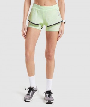Σορτσ Gymshark Speed 2 In 1 Short γυναικεια πρασινο | GR_N4573