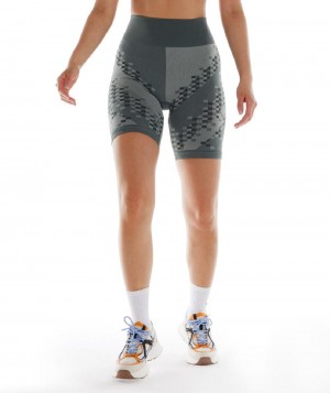 Σορτσ Gymshark Wtflex Cyborg Seamless Cycling γυναικεια γκρι μαυρα ανοιχτο γκρι | GR_AZ9961