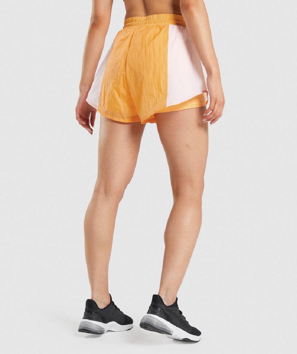 Σορτσ Gymshark Pulse 2 In 1 γυναικεια βερίκοκο πορτοκαλι ασπρα | GR_AZ6124