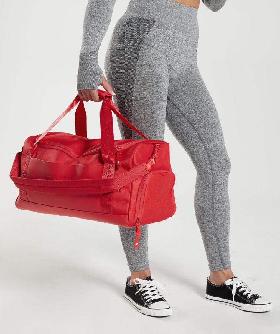 Τσαντεσ Gymshark Small Everyday Holdall γυναικεια κοκκινα | GR_BO2100