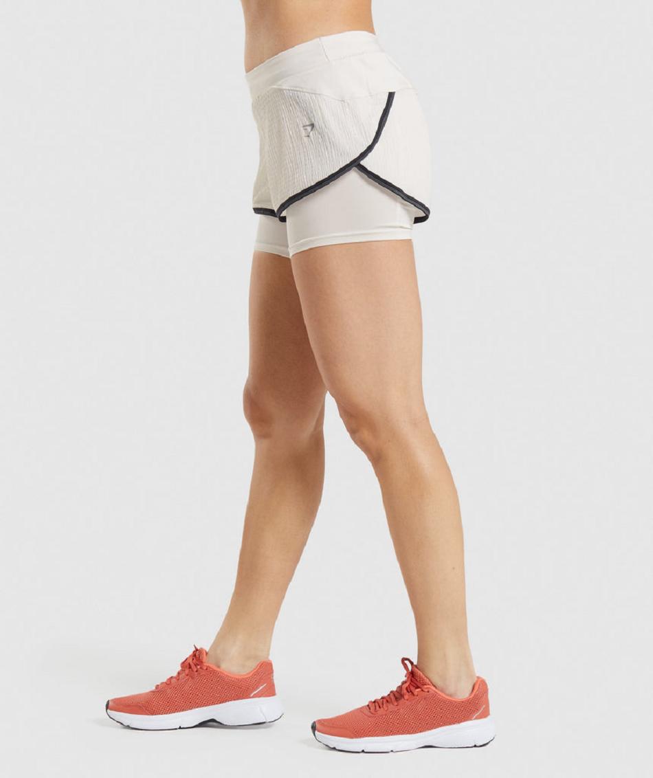 Σορτσ Gymshark Speed 2 In 1 Short γυναικεια ασπρα | GR_NN7040