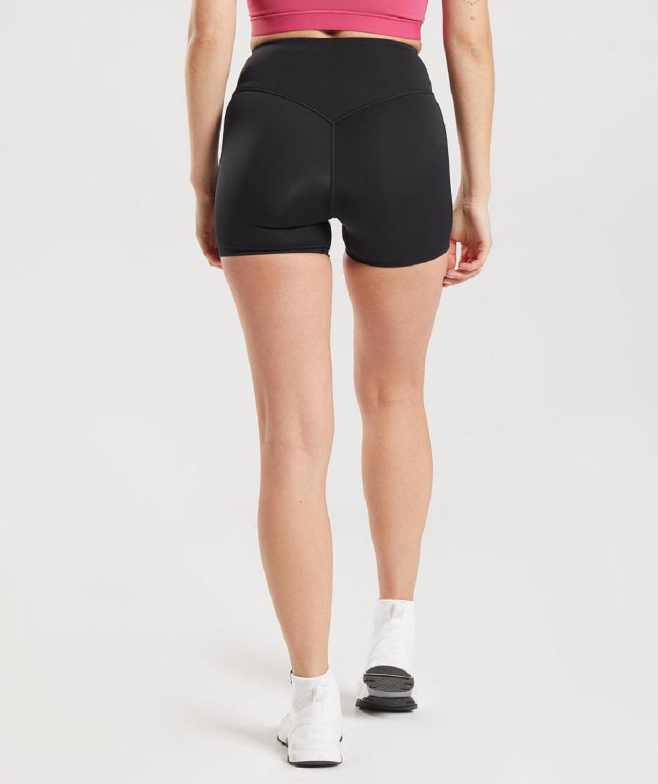 Σορτσ Gymshark Studio γυναικεια μαυρα | GR_AZ6656