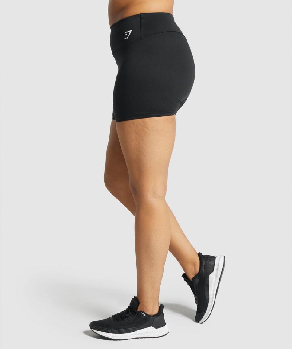 Σορτσ Gymshark Training γυναικεια μαυρα | GR_CR1107