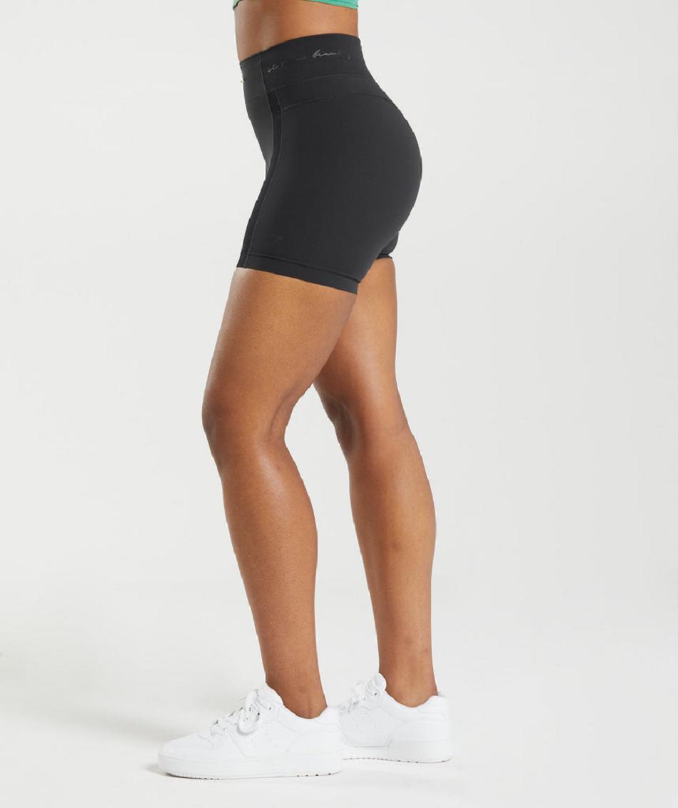 Σορτσ Gymshark Whitney Mesh γυναικεια μαυρα | GR_QX4656